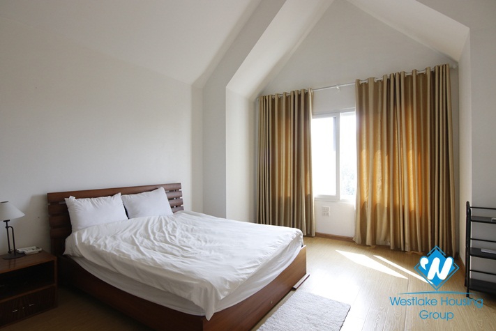 Spacious corner villa for rent in the heart of Vinhomes Riverside, Long Bien, Hanoi